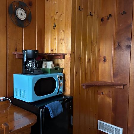 Cedar Ridge Cabins Honor Exterior photo