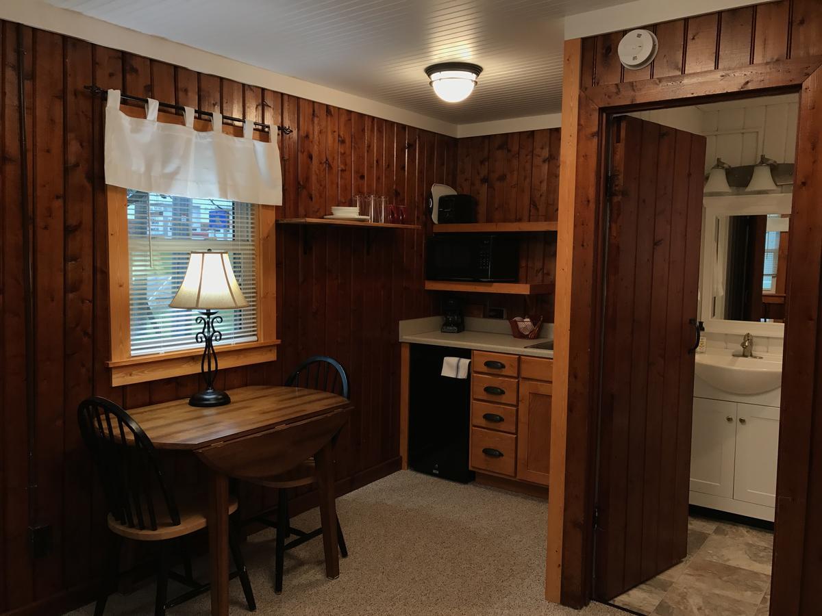 Cedar Ridge Cabins Honor Exterior photo