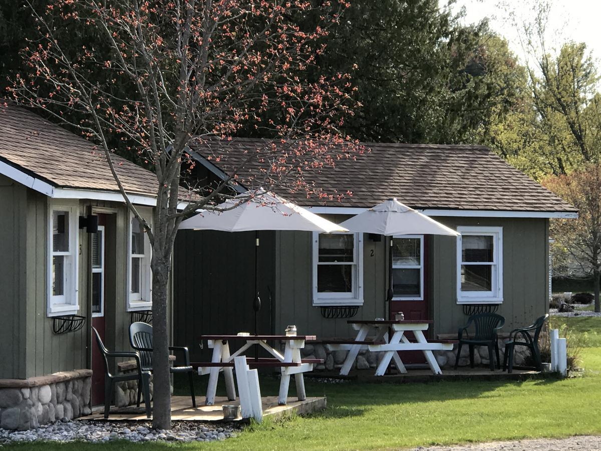 Cedar Ridge Cabins Honor Exterior photo