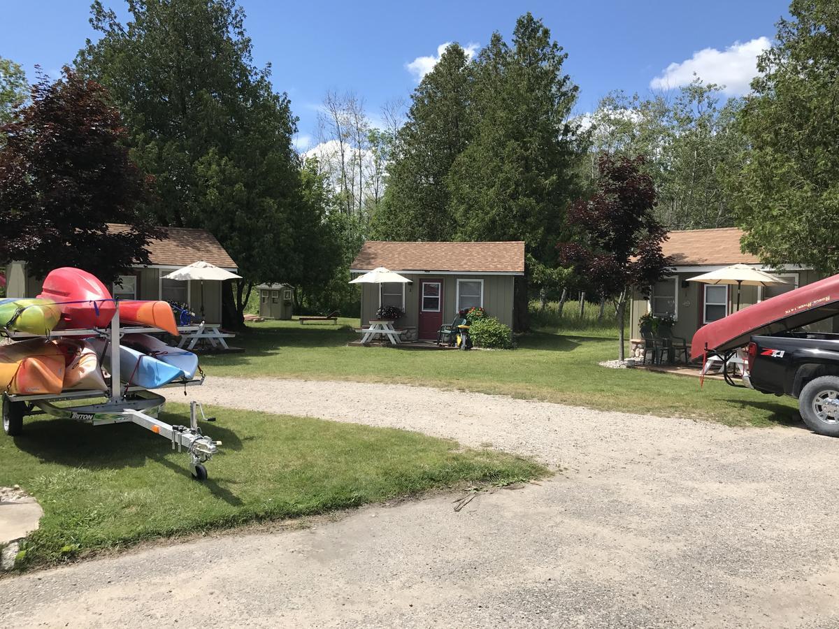 Cedar Ridge Cabins Honor Exterior photo