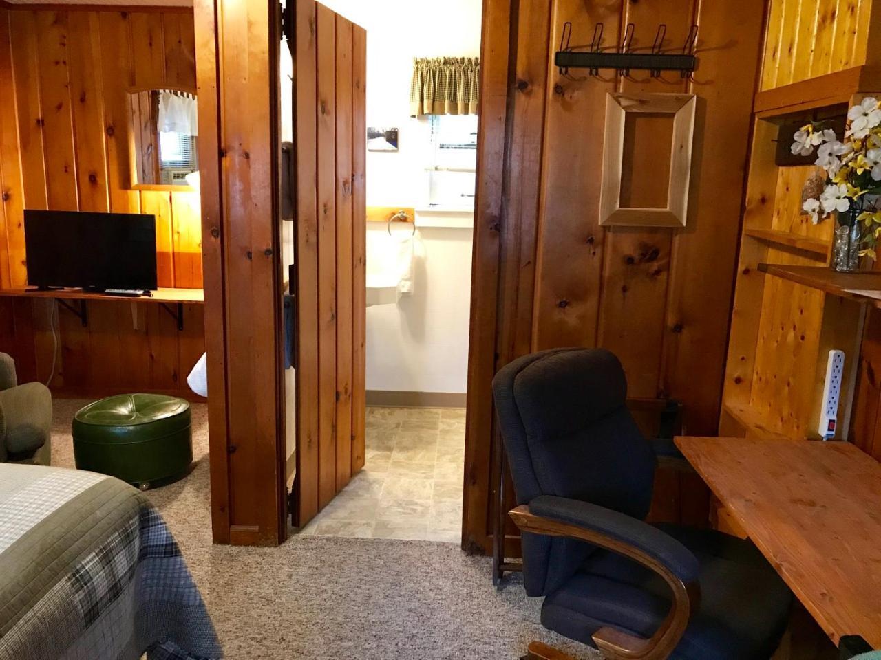 Cedar Ridge Cabins Honor Exterior photo